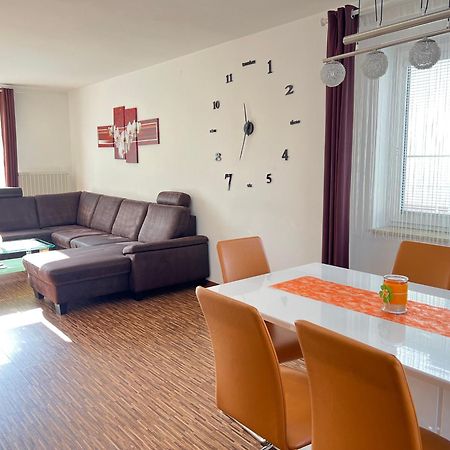 Bogi'S Ferienhaus - Pension Лаакирхен Екстериор снимка
